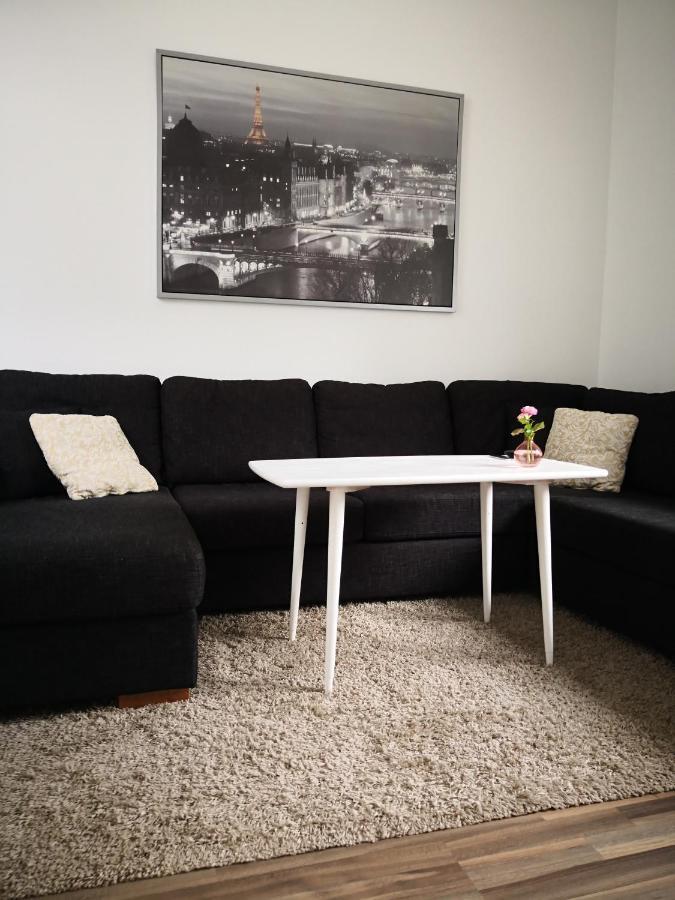 Arrive Bed & Breakfast, Landvetter Bagian luar foto
